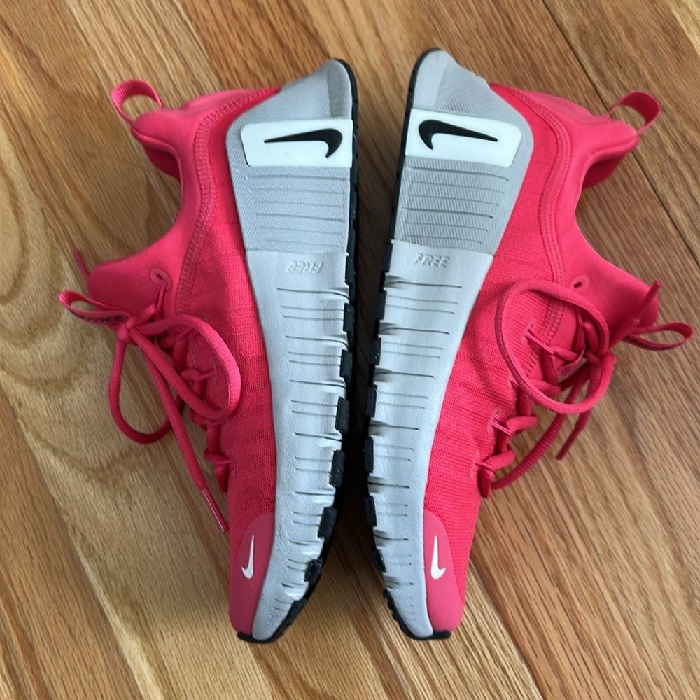 Women’s Nike Free Metcon 6 - Picture 4 of 7